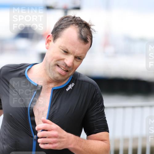 16.08.2026 - KN Förde Triathlon 2026 Antke Förster http://msf.ph/oto/10004965 16.08.2026 11:53:04 Laufen  meine-sportfotos.de