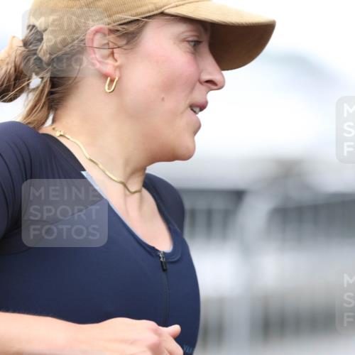 16.08.2026 - KN Förde Triathlon 2026 Antke Förster http://msf.ph/oto/10004968 16.08.2026 10:13:54 Laufen  meine-sportfotos.de