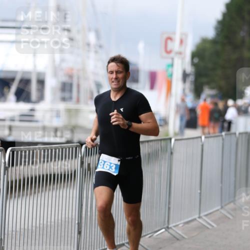 16.08.2026 - KN Förde Triathlon 2026 Antke Förster http://msf.ph/oto/10004977 16.08.2026 11:53:47 Laufen 363 meine-sportfotos.de