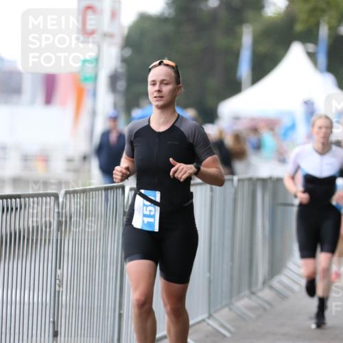 16.08.2026 - KN Förde Triathlon 2026 Antke Förster http://msf.ph/oto/10005004 16.08.2026 10:14:18 Laufen 15, 860, 9 meine-sportfotos.de