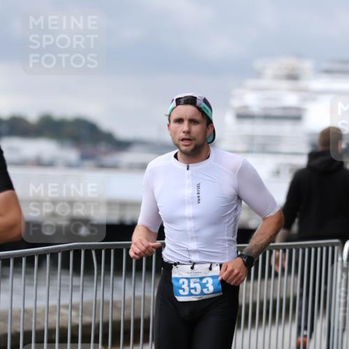 16.08.2026 - KN Förde Triathlon 2026 Antke Förster http://msf.ph/oto/10005005 16.08.2026 11:53:52 Laufen 353 meine-sportfotos.de