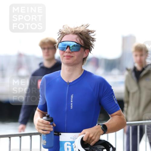16.08.2026 - KN Förde Triathlon 2026 Antke Förster http://msf.ph/oto/10005006 16.08.2026 13:38:25 Laufen 1, 9, 4, 6 meine-sportfotos.de