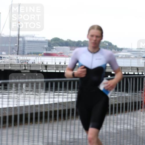 16.08.2026 - KN Förde Triathlon 2026 Antke Förster http://msf.ph/oto/10005036 16.08.2026 10:14:24 Laufen  meine-sportfotos.de