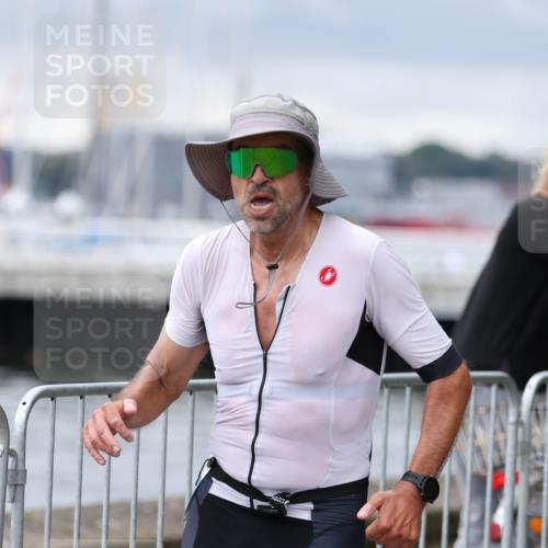 16.08.2026 - KN Förde Triathlon 2026 Antke Förster http://msf.ph/oto/10005069 16.08.2026 11:54:16 Laufen  meine-sportfotos.de