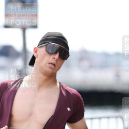 16.08.2026 - KN Förde Triathlon 2026 Antke Förster http://msf.ph/oto/10005090 16.08.2026 13:38:46 Laufen 0 meine-sportfotos.de