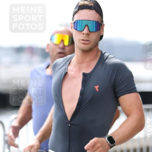 16.08.2026 - KN Förde Triathlon 2026 Antke Förster http://msf.ph/oto/10005114 16.08.2026 13:38:51 Laufen 508 meine-sportfotos.de