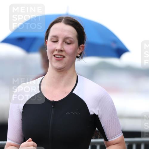 16.08.2026 - KN Förde Triathlon 2026 Antke Förster http://msf.ph/oto/10005120 16.08.2026 10:14:56 Laufen 202, 178 meine-sportfotos.de