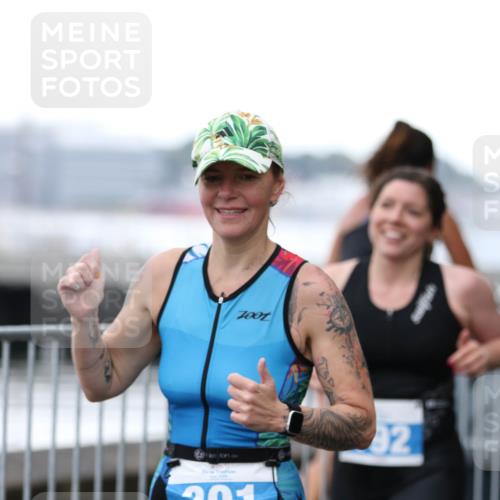 16.08.2026 - KN Förde Triathlon 2026 Antke Förster http://msf.ph/oto/10005136 16.08.2026 10:15:01 Laufen 1001, 201, 02, 700, 7001 meine-sportfotos.de