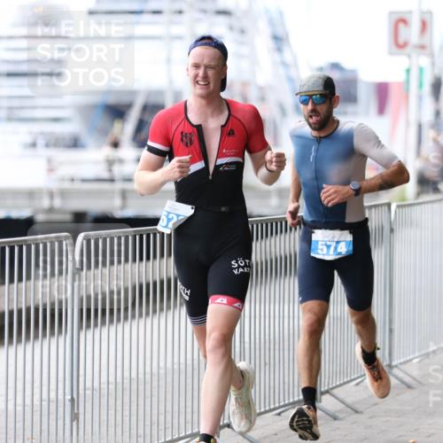 16.08.2026 - KN Förde Triathlon 2026 Antke Förster http://msf.ph/oto/10005142 16.08.2026 13:39:07 Laufen  meine-sportfotos.de