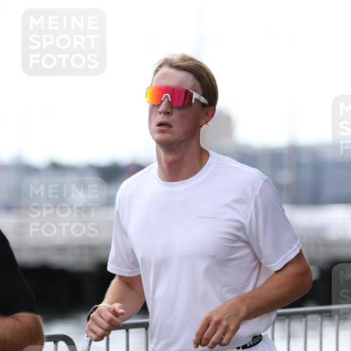 16.08.2026 - KN Förde Triathlon 2026 Antke Förster http://msf.ph/oto/10005194 16.08.2026 13:39:19 Laufen 2026, 533 meine-sportfotos.de