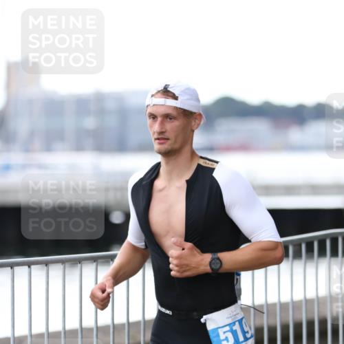 16.08.2026 - KN Förde Triathlon 2026 Antke Förster http://msf.ph/oto/10005214 16.08.2026 13:39:37 Laufen 519 meine-sportfotos.de