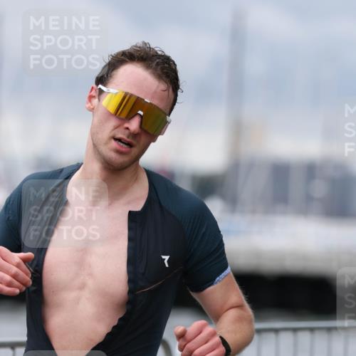 16.08.2026 - KN Förde Triathlon 2026 Antke Förster http://msf.ph/oto/10005225 16.08.2026 11:55:35 Laufen 93 meine-sportfotos.de