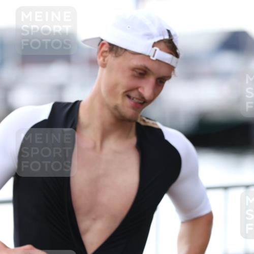 16.08.2026 - KN Förde Triathlon 2026 Antke Förster http://msf.ph/oto/10005226 16.08.2026 13:39:39 Laufen 5 meine-sportfotos.de