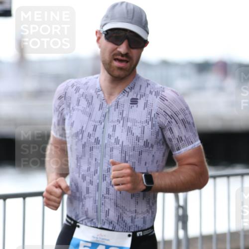 16.08.2026 - KN Förde Triathlon 2026 Antke Förster http://msf.ph/oto/10005246 16.08.2026 13:39:45 Laufen 542 meine-sportfotos.de