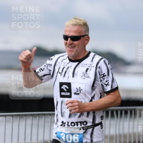 16.08.2026 - KN Förde Triathlon 2026 Antke Förster http://msf.ph/oto/10005261 16.08.2026 11:55:49 Laufen 306 meine-sportfotos.de
