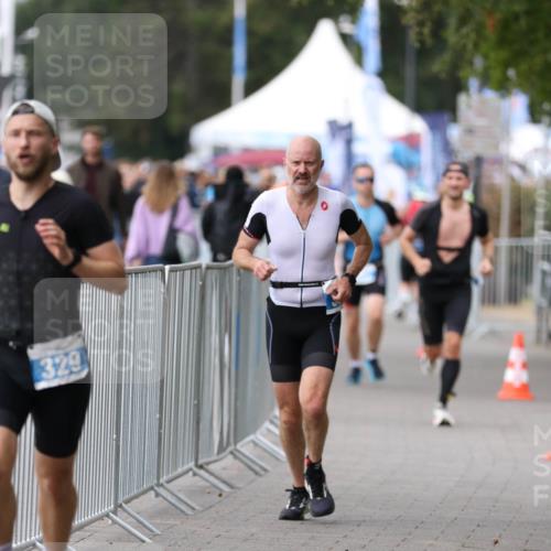 16.08.2026 - KN Förde Triathlon 2026 Antke Förster http://msf.ph/oto/10005317 16.08.2026 11:56:07 Laufen 329 meine-sportfotos.de