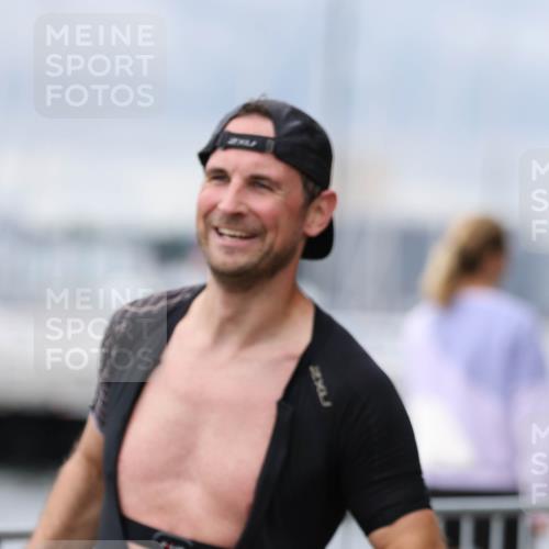 16.08.2026 - KN Förde Triathlon 2026 Antke Förster http://msf.ph/oto/10005361 16.08.2026 11:56:17 Laufen  meine-sportfotos.de