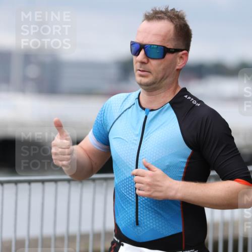 16.08.2026 - KN Förde Triathlon 2026 Antke Förster http://msf.ph/oto/10005377 16.08.2026 11:56:22 Laufen 397 meine-sportfotos.de