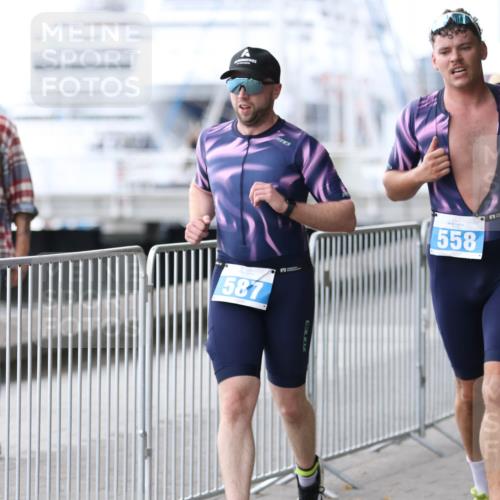 16.08.2026 - KN Förde Triathlon 2026 Antke Förster http://msf.ph/oto/10005410 16.08.2026 13:40:41 Laufen 587, 558 meine-sportfotos.de