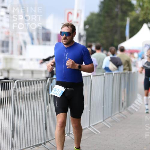 16.08.2026 - KN Förde Triathlon 2026 Antke Förster http://msf.ph/oto/10005441 16.08.2026 11:56:43 Laufen 130 meine-sportfotos.de