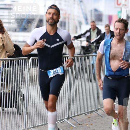 16.08.2026 - KN Förde Triathlon 2026 Antke Förster http://msf.ph/oto/10005461 16.08.2026 11:56:49 Laufen 329 meine-sportfotos.de