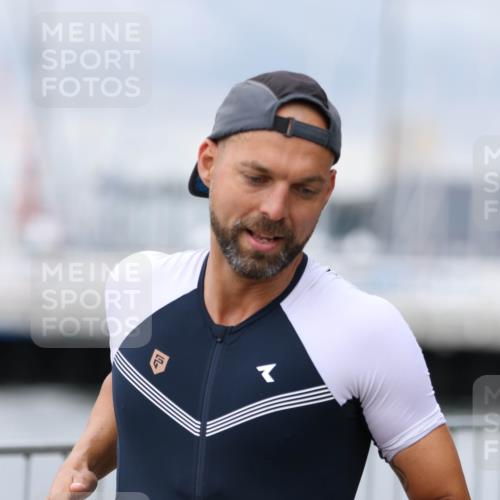 16.08.2026 - KN Förde Triathlon 2026 Antke Förster http://msf.ph/oto/10005477 16.08.2026 11:56:52 Laufen 359 meine-sportfotos.de