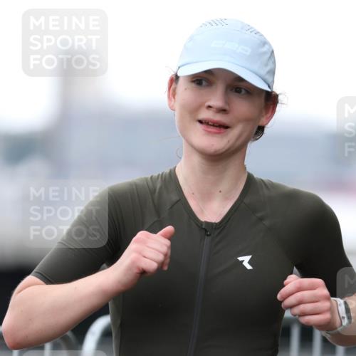 16.08.2026 - KN Förde Triathlon 2026 Antke Förster http://msf.ph/oto/10005480 16.08.2026 10:17:19 Laufen 2026, 130 meine-sportfotos.de