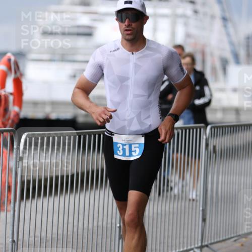 16.08.2026 - KN Förde Triathlon 2026 Antke Förster http://msf.ph/oto/10005501 16.08.2026 11:56:57 Laufen 315 meine-sportfotos.de