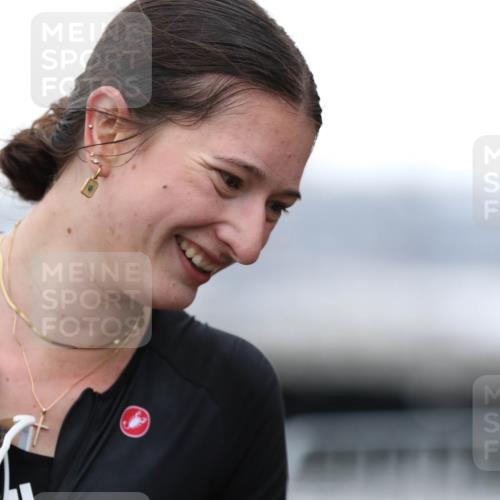 16.08.2026 - KN Förde Triathlon 2026 Antke Förster http://msf.ph/oto/10005516 16.08.2026 10:17:28 Laufen  meine-sportfotos.de