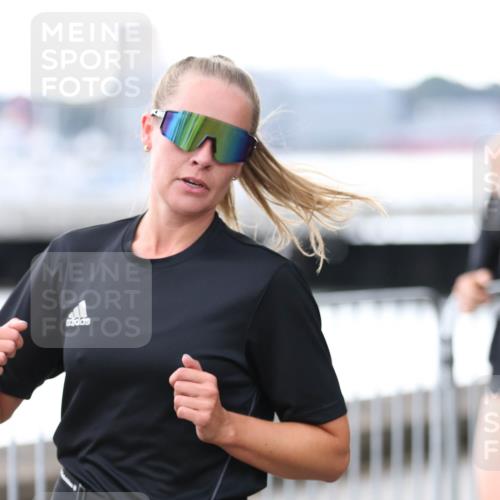 16.08.2026 - KN Förde Triathlon 2026 Antke Förster http://msf.ph/oto/10005538 16.08.2026 13:41:13 Laufen  meine-sportfotos.de