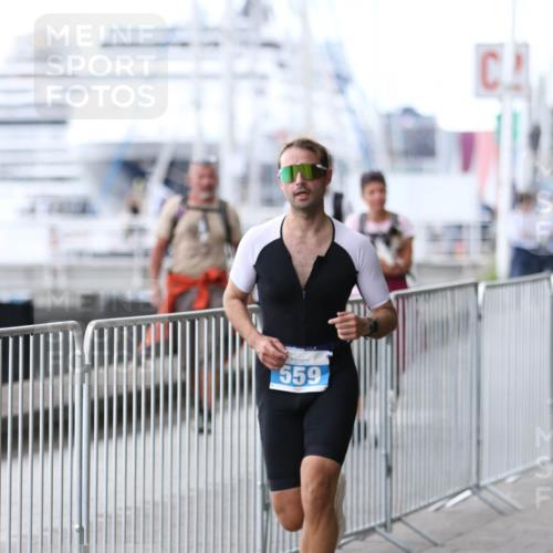 16.08.2026 - KN Förde Triathlon 2026 Antke Förster http://msf.ph/oto/10005566 16.08.2026 13:41:34 Laufen 559 meine-sportfotos.de