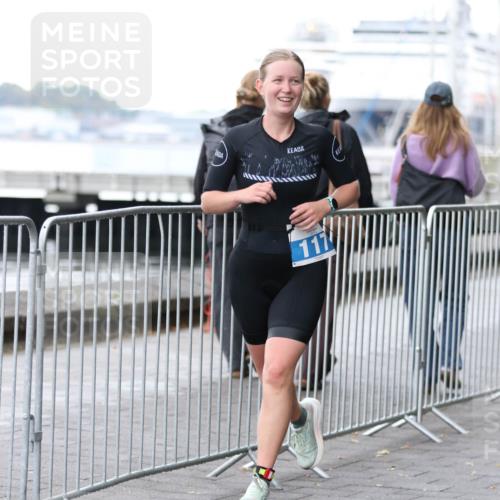16.08.2026 - KN Förde Triathlon 2026 Antke Förster http://msf.ph/oto/10005592 16.08.2026 10:17:53 Laufen 111 meine-sportfotos.de