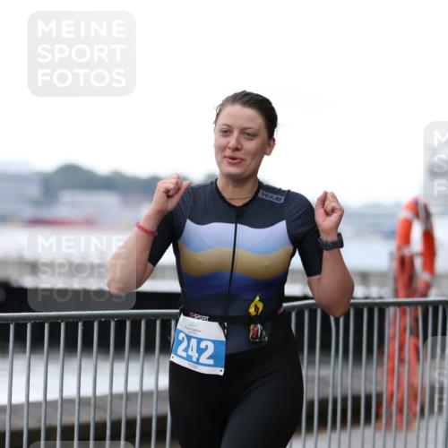 16.08.2026 - KN Förde Triathlon 2026 Antke Förster http://msf.ph/oto/10005624 16.08.2026 10:18:00 Laufen 242 meine-sportfotos.de