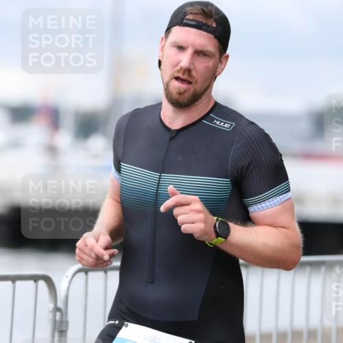 16.08.2026 - KN Förde Triathlon 2026 Antke Förster http://msf.ph/oto/10005661 16.08.2026 11:57:44 Laufen 311 meine-sportfotos.de