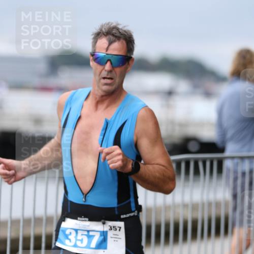 16.08.2026 - KN Förde Triathlon 2026 Antke Förster http://msf.ph/oto/10005801 16.08.2026 11:58:21 Laufen 357, 357 meine-sportfotos.de