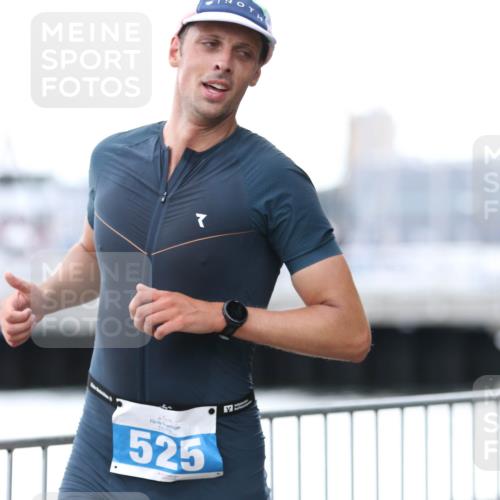 16.08.2026 - KN Förde Triathlon 2026 Antke Förster http://msf.ph/oto/10005806 16.08.2026 13:43:10 Laufen 525 meine-sportfotos.de