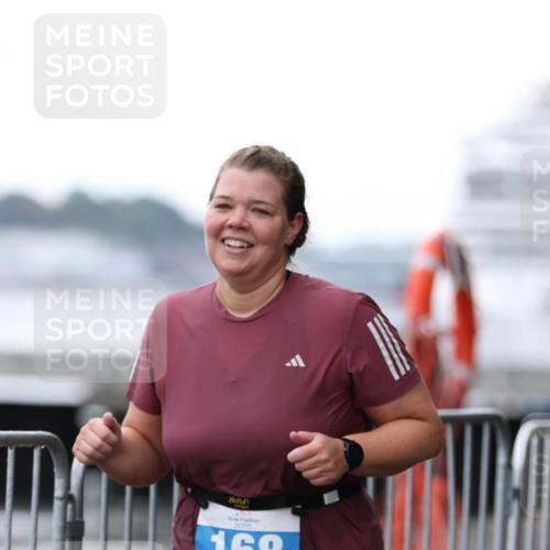 16.08.2026 - KN Förde Triathlon 2026 Antke Förster http://msf.ph/oto/10005856 16.08.2026 10:19:10 Laufen 168 meine-sportfotos.de
