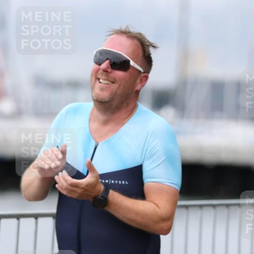 16.08.2026 - KN Förde Triathlon 2026 Antke Förster http://msf.ph/oto/10006001 16.08.2026 11:59:20 Laufen  meine-sportfotos.de