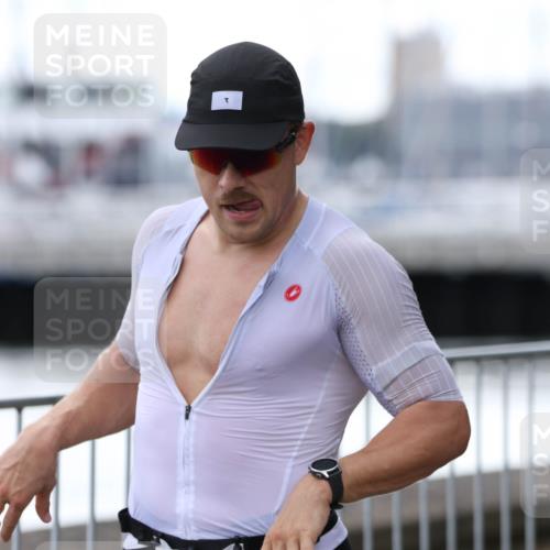 16.08.2026 - KN Förde Triathlon 2026 Antke Förster http://msf.ph/oto/10006030 16.08.2026 13:44:15 Laufen 24 meine-sportfotos.de