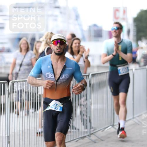 16.08.2026 - KN Förde Triathlon 2026 Antke Förster http://msf.ph/oto/10006038 16.08.2026 13:44:19 Laufen 89, 600 meine-sportfotos.de