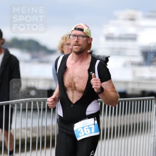 16.08.2026 - KN Förde Triathlon 2026 Antke Förster http://msf.ph/oto/10006041 16.08.2026 11:59:29 Laufen 367 meine-sportfotos.de
