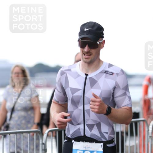 16.08.2026 - KN Förde Triathlon 2026 Antke Förster http://msf.ph/oto/10006074 16.08.2026 13:44:29 Laufen 3, 2026, 521 meine-sportfotos.de