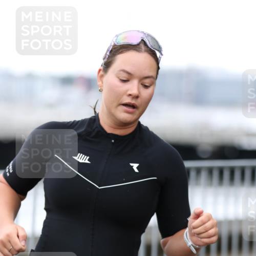 16.08.2026 - KN Förde Triathlon 2026 Antke Förster http://msf.ph/oto/10006080 16.08.2026 10:20:23 Laufen 146 meine-sportfotos.de