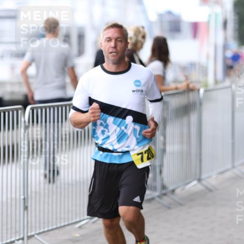 16.08.2026 - KN Förde Triathlon 2026 Antke Förster http://msf.ph/oto/10006086 16.08.2026 13:44:33 Laufen 720 meine-sportfotos.de