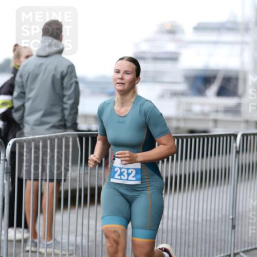 16.08.2026 - KN Förde Triathlon 2026 Antke Förster http://msf.ph/oto/10006111 16.08.2026 10:20:29 Laufen 232 meine-sportfotos.de