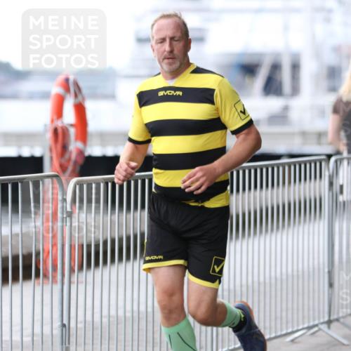 16.08.2026 - KN Förde Triathlon 2026 Antke Förster http://msf.ph/oto/10006113 16.08.2026 13:44:42 Laufen  meine-sportfotos.de