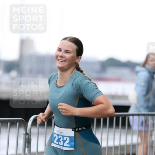 16.08.2026 - KN Förde Triathlon 2026 Antke Förster http://msf.ph/oto/10006114 16.08.2026 10:20:30 Laufen 232 meine-sportfotos.de