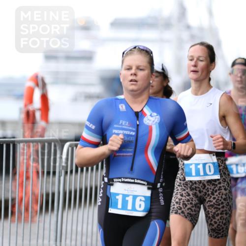 16.08.2026 - KN Förde Triathlon 2026 Antke Förster http://msf.ph/oto/10006132 16.08.2026 10:20:38 Laufen 116, 9, 110, 10, 16 meine-sportfotos.de