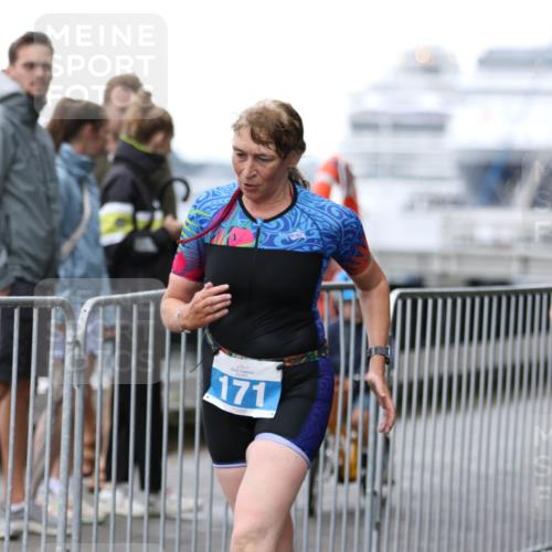 16.08.2026 - KN Förde Triathlon 2026 Antke Förster http://msf.ph/oto/10006165 16.08.2026 10:20:49 Laufen 171 meine-sportfotos.de