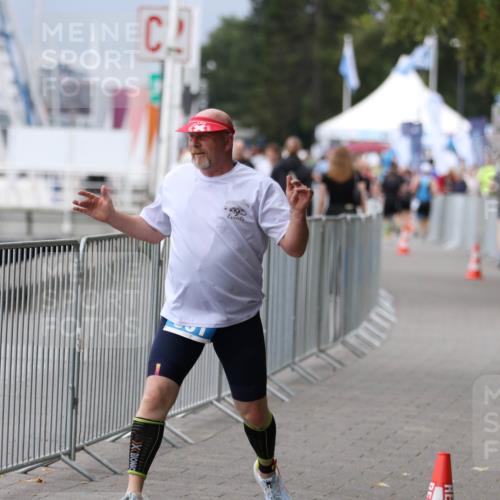 16.08.2026 - KN Förde Triathlon 2026 Antke Förster http://msf.ph/oto/10006196 16.08.2026 12:00:42 Laufen  meine-sportfotos.de